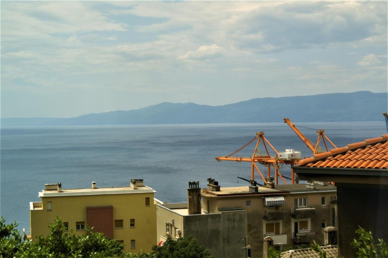 Sea Flower Apartment Rijeka Exterior foto